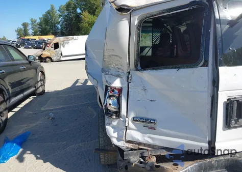 2013 Ford E-250 Commercial from USA, damaged, VIN 1FTNE2EW6DDB22926